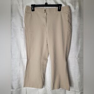 Chico's Women's Tan Capri Pants